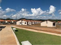 Governo Federal entrega 219 moradias a famílias de baixa renda da cidade de Jaru (RO)