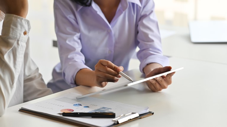 Mês de abril registra a abertura de 196 mil postos formais de trabalho