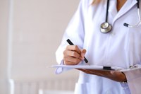 Médicos pelo Brasil: convocados têm até segunda (21) para enviar documentos de contratação