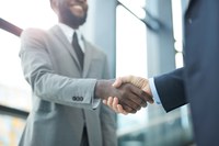 Pessoas físicas e jurídicas podem renegociar suas dívidas com descontos de até 90%