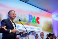 Renan Filho: ações do Novo PAC vão alavancar turismo e aumentar integração em Alagoas