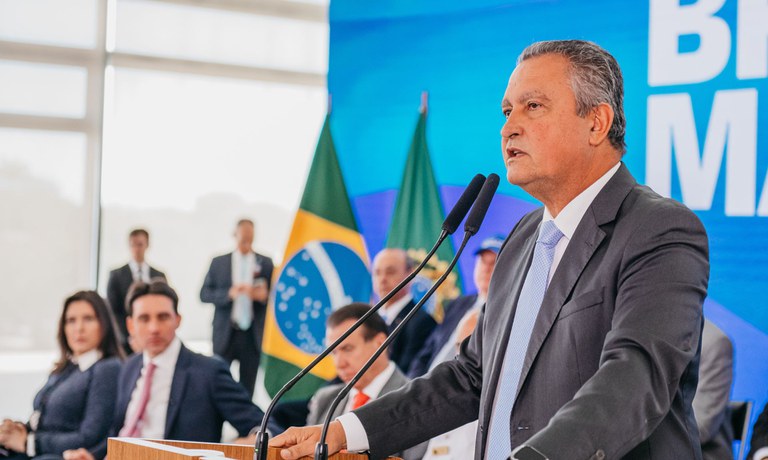 Rui Costa defende união de brasileiros e confiança no país frente a taxas anunciadas pelos EUA