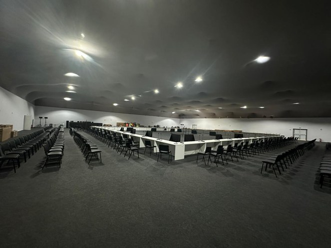 Sala de reuniões temáticas na Blue Zone, onde ocorrerão as negociações durante o evento | Foto: CC