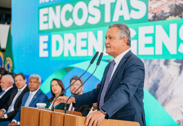 Ministro Rui Costa destacou a importância dos investimentos para quem vive nos morros - Foto: Wagner Lopes | CC