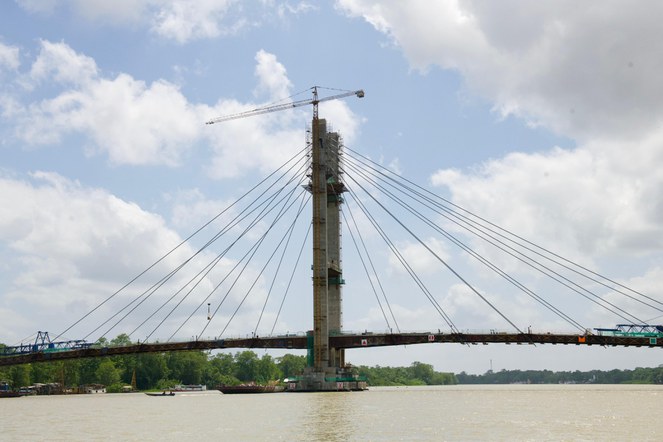 Nova Ponte de Outeiro permitirá a participantes realizarem percurso de hotéis flutuantes por cerca de 20 minutos | Foto: Henrique Raynal /CC
