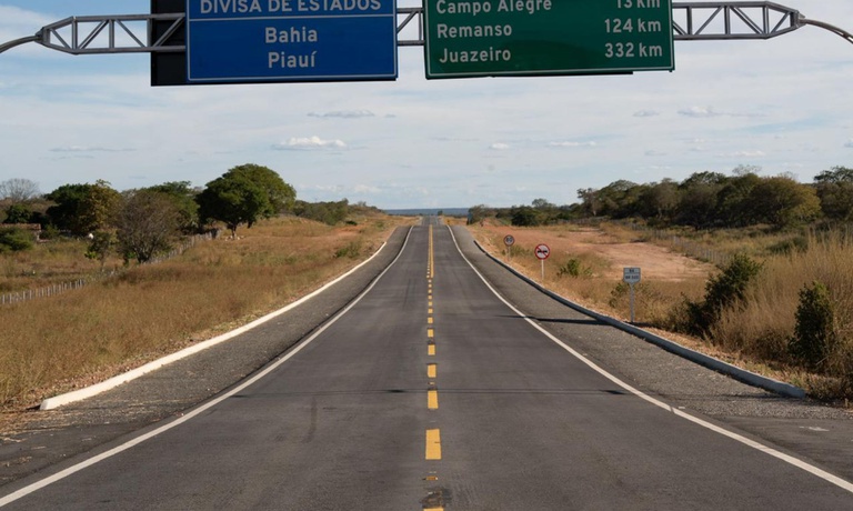 Governo do Brasil entrega trecho pavimentado da BR-020 e primeira etapa da Travessia Urbana de Juazeiro, na Bahia Mais infraestrutura na BR-020