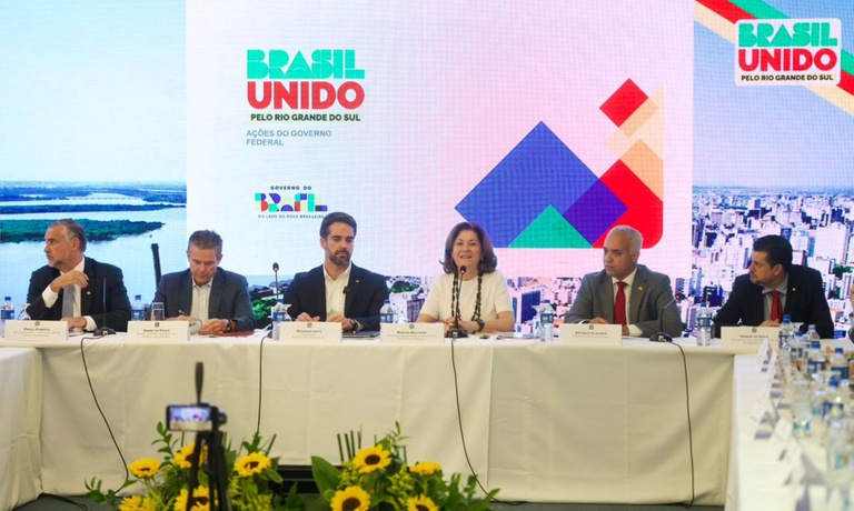 “O que estamos assinando hoje prepara o Rio Grande do Sul para o futuro”, afirma Miriam Belchior em agenda de reconstrução do estado