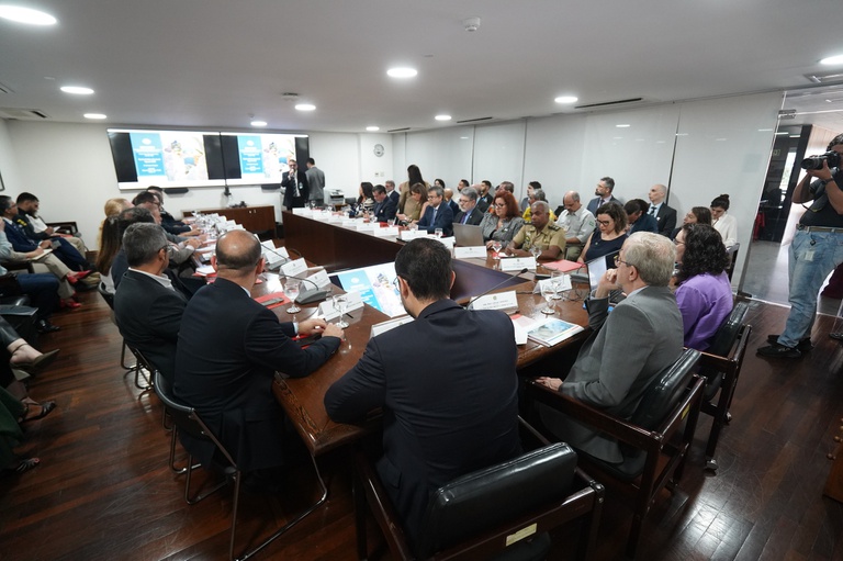 Organização e integração das ações federais de prevenção e combate a incêndios florestais durante a temporada de 2026 - Foto: Rogério Cassimiro | MMA