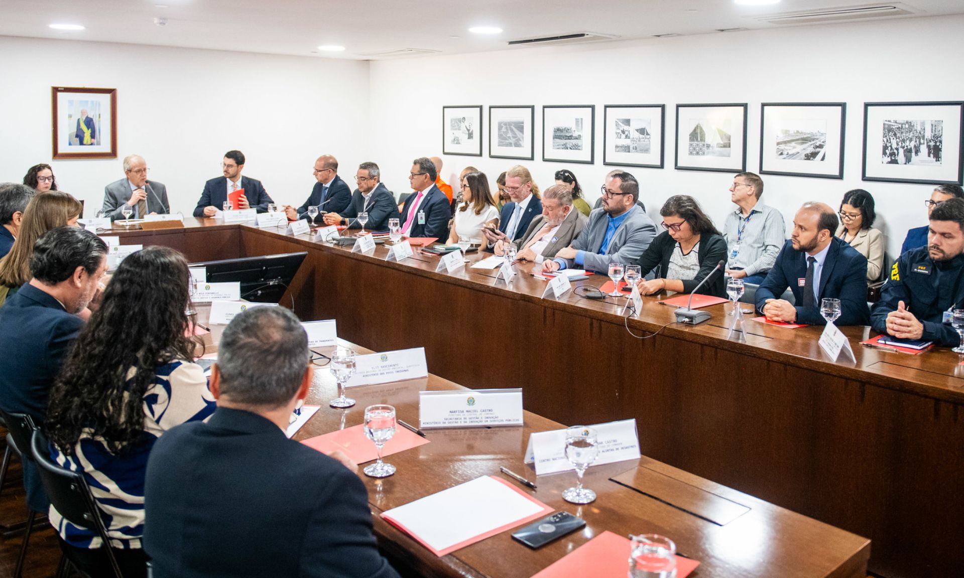Coordenado pela Casa Civil, encontro reuniu mais de 20 órgãos para alinhar ações preventivas diante do cenário climático previsto para o segundo semestre