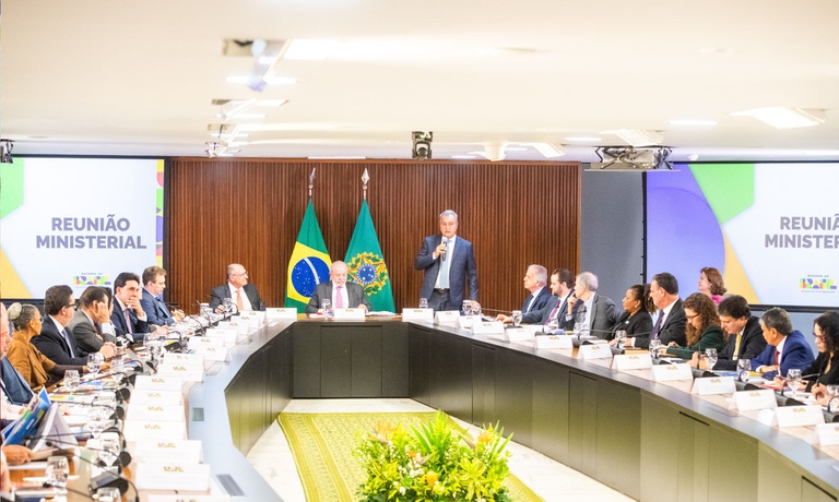 “Temos um projeto de país e de nação transformando a vida dos brasileiros”, avalia Rui Costa, em última reunião com Lula