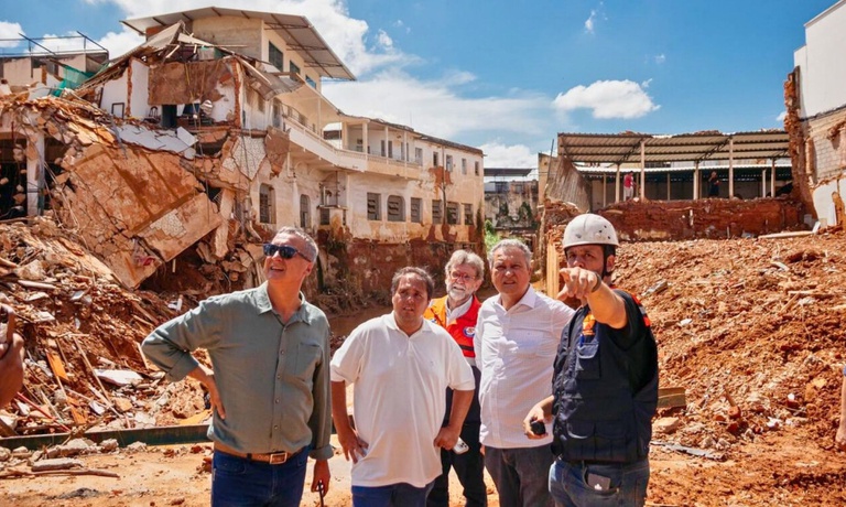 Ministro visita áreas atingidas na cidade de Ubá