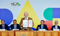 Governo do Brasil zera PIS/Cofins do diesel para proteger população da alta internacional do petróleo