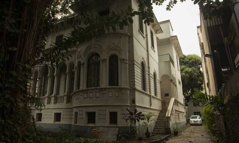 Casa _Afonso-Arinos-em-Botafogo-zona.jpg