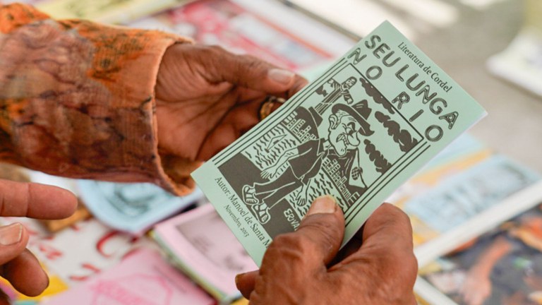 MODELO CAPA PORTA E YTB.jpg