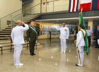 Transmissão de cargo