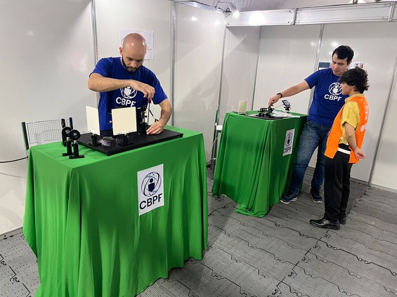 CBPF e experimentos quânticos na SBPCJovem