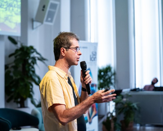 João Paulo Sinnecker no AI Salon Rio de Janeiro / Crédito: Cristiano Juruna