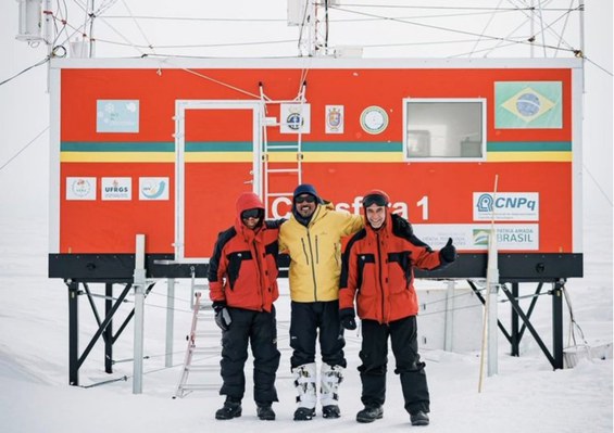 Will Smith em base científica na Antártida durante gravações de docuséries do National Geographic | Crédito: Divulgação