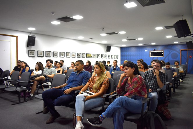 Alunos pretendem manter os encontros a cada trimestre - Crédito: Ana Gouveia – NCS/CBPF