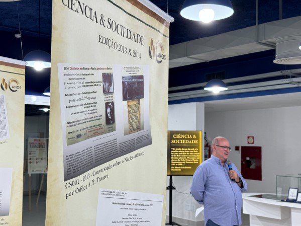 Nilton Alves Júnior, na fala de abertura da exposiçãoCrédito: Tatiana Azzi/NCS