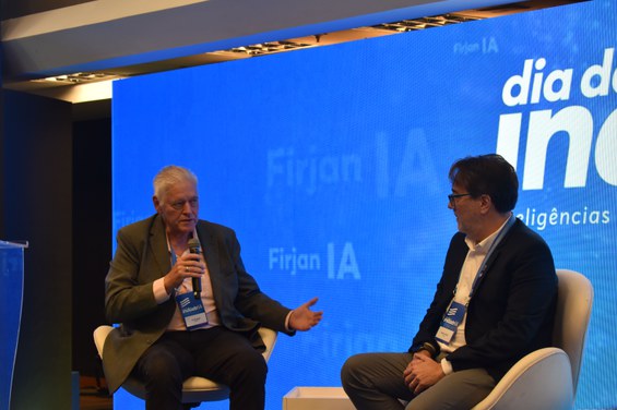 Apresentação de Márcio P. de Albuquerque - Crédito: NCS/CBPF