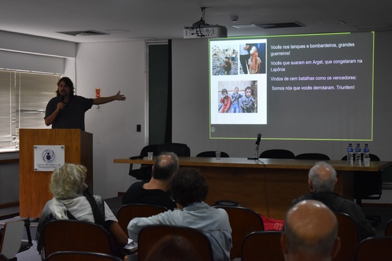 Evento "Entre Literatura e Ciência" - Crédito: NCS/CBPF