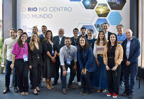 Participantes da roundtable - Crédito: Tatiana Azzi (NCS/CBPF)