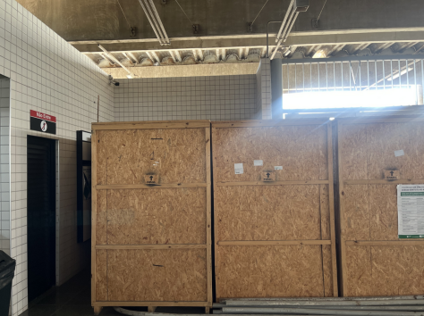 Localização: área livre - ao lado da bilheteria (1,60m x 2m)