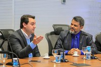 Diretores da CBTU encontram governador do Paraná e iniciam acordo para implantação do VLT em Curitiba