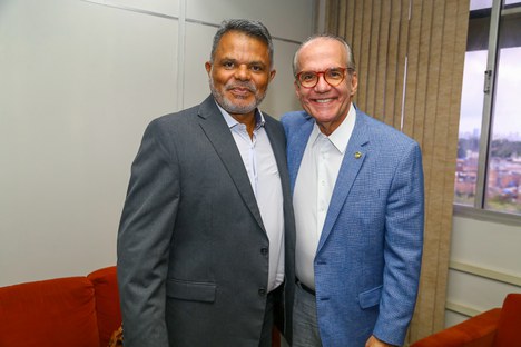 diretor-presidente da CBTU e o senador de Pernambuco Fernando Dueire