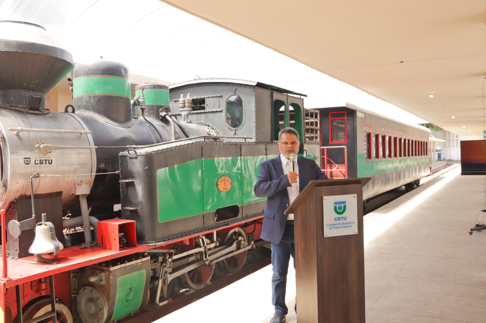 diretor-presidente José Marques discursando