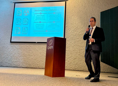 CDTN apresenta atualizações de norma em mesa sobre radioproteção e certificação