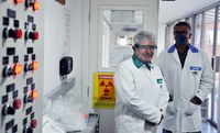 Ministro Marcos Pontes conhece Unidade de Radiobiologia do CDTN