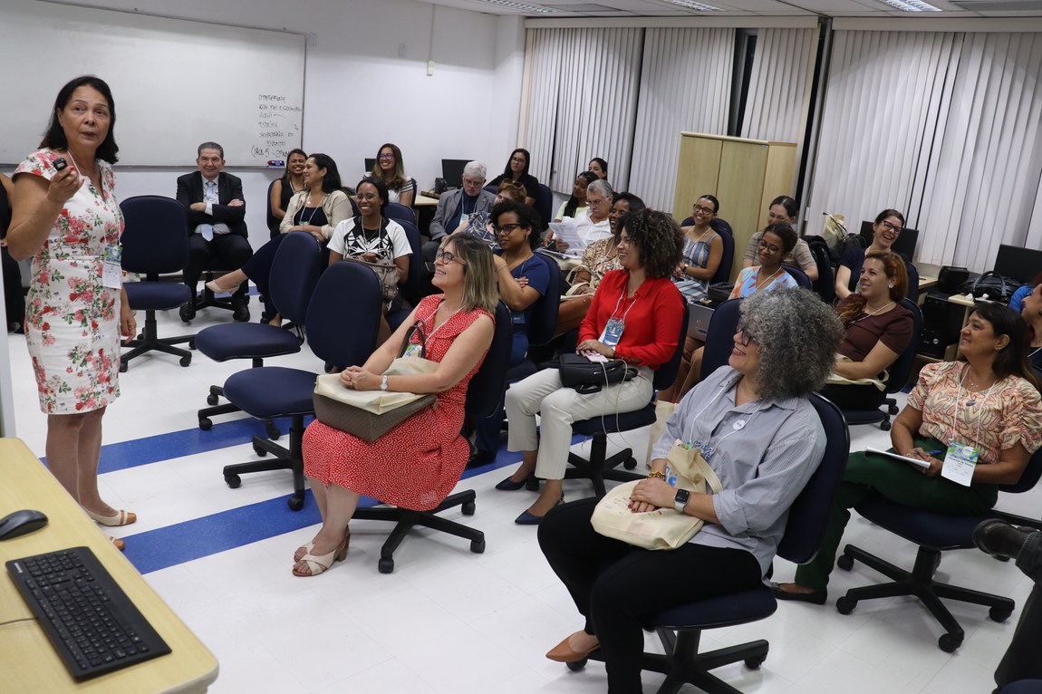 Amenônia Ferreira, diretora do CDTN, no fórum Women in Nuclear (Foto: Deivid Oliveira)