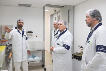 2024-05-27_Visita_Institucional_JINR_Deivid Oliveira (26).jpg