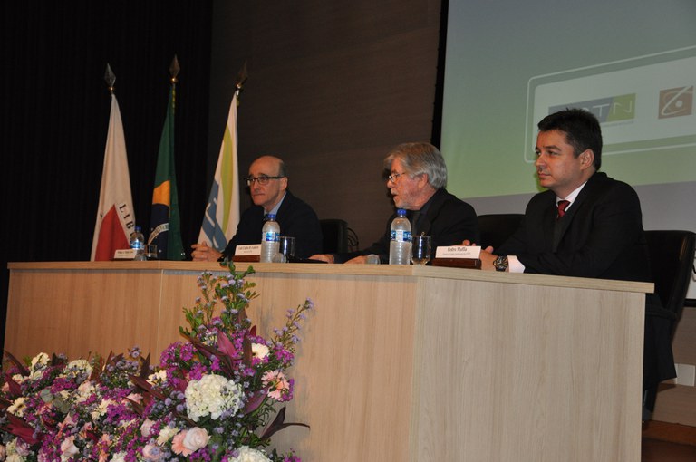 CDTN 71 anos (6).JPG