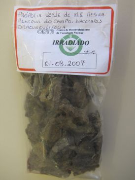 Própolis tratado por processo de irradiação visando exportação