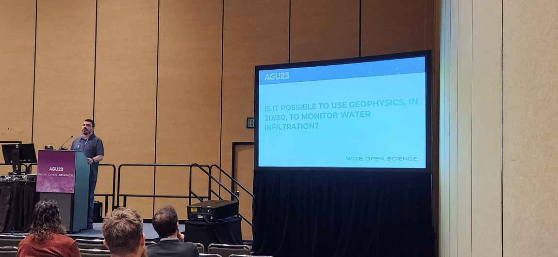 Pesquisador do Cemaden, Cassiano Bortolozo, apresenta estudo científico sobre deslizamentos na reunião da AGU (EUA)