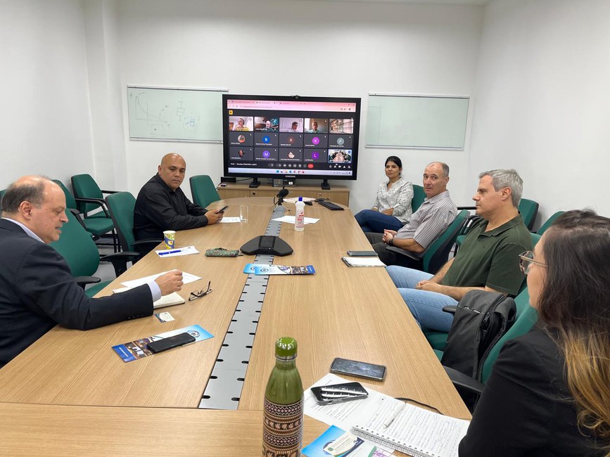 Reunião técnica com ABCR e participação on-line de 24 representantes de concessionárias de rodovias de vários estados brasileiros. 