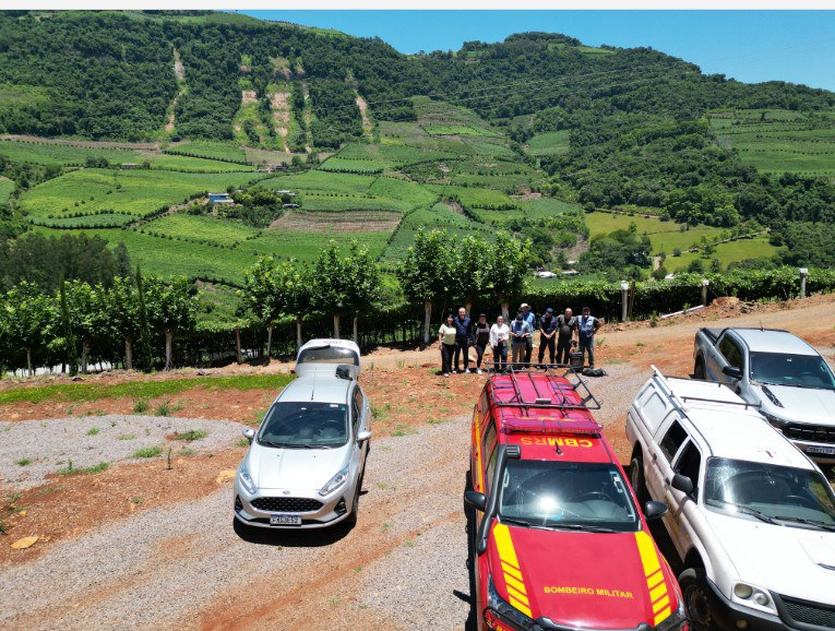 Foto 2 Ações integradas do Cemaden, no município de Bento Gonçalves (RS) para estudos geotécnicos sobre deslizamentos e movimentos de massa.