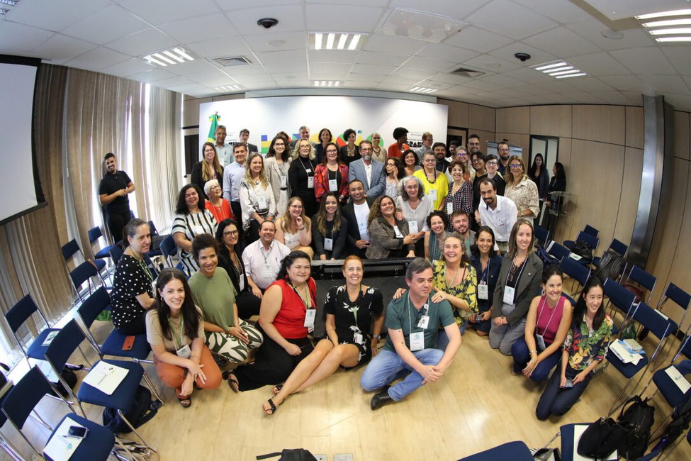 Participantes da 25ª Reunião do Comitê Assessor do OG/PNEA, em Brasília para discutir política de educação ambiental.