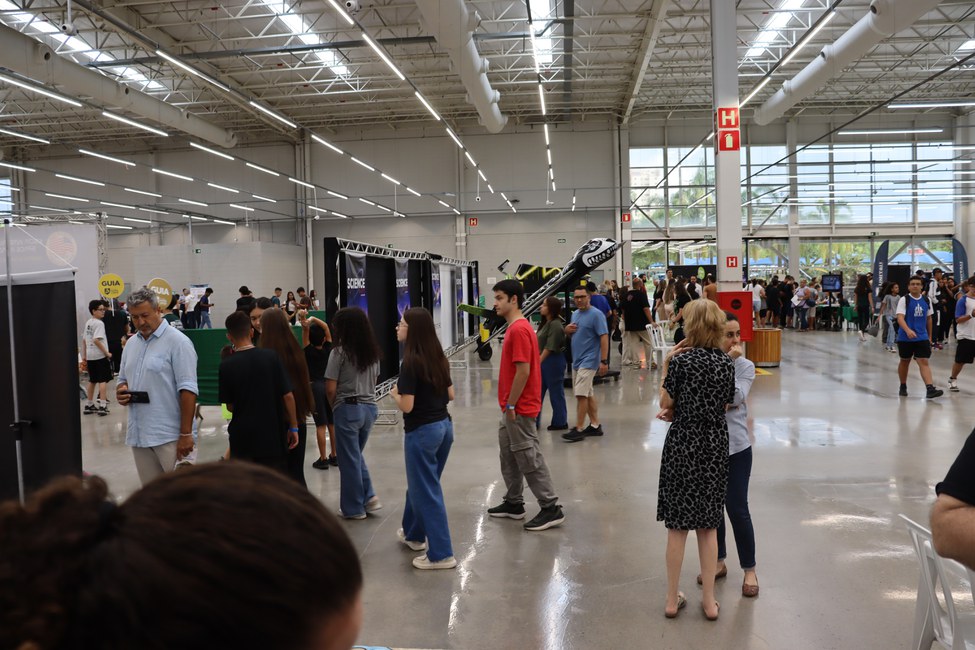 Panorama do espaço do evento Science Days 2025 em São José dos Campos (Foto Cemaden Educação)