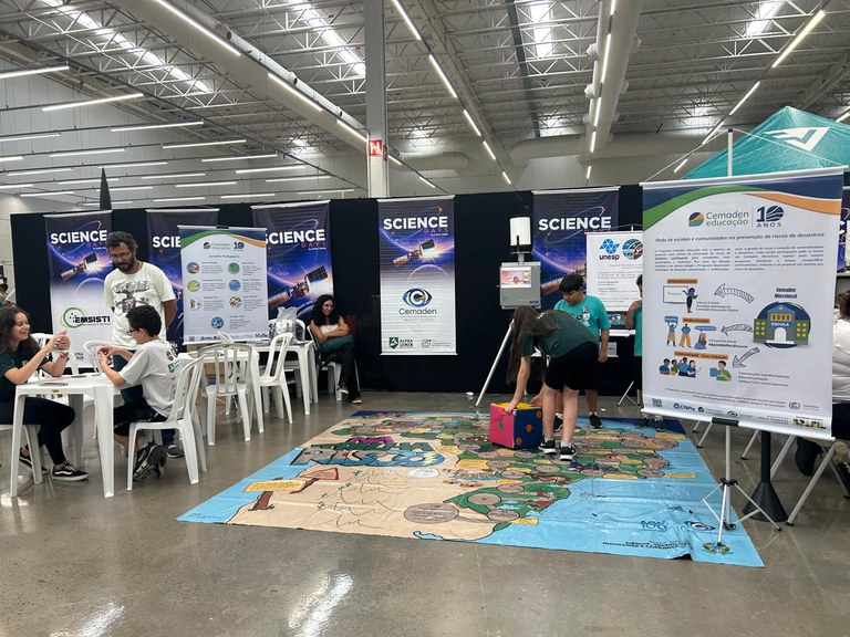 Foto Capa 2 Cemaden no Science Days - Estande do Cemaden no Science Days 2025 em São José dos Campos.jpeg