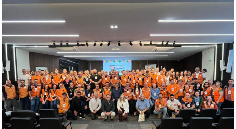 Foto capa Fórum de Proteção e Defesa Civil em Rio do Sul (SC)-participação Cemaden L.Londe nov 2025.png