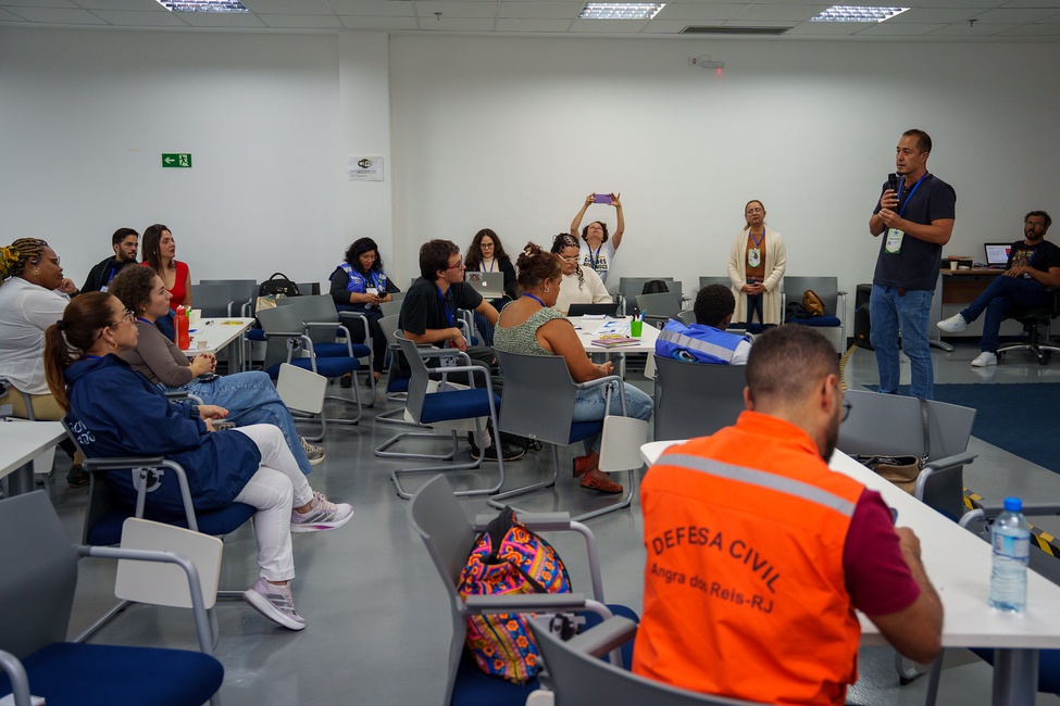 Oficina Participação Social em Redução de Risco de Desastres (RRD)apresenta e discute as metodologias e práticas do Cemaden Educação.