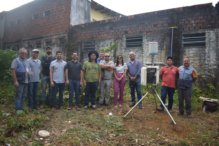 Foto capa Equipamentos RedeGeo RMR.jpg