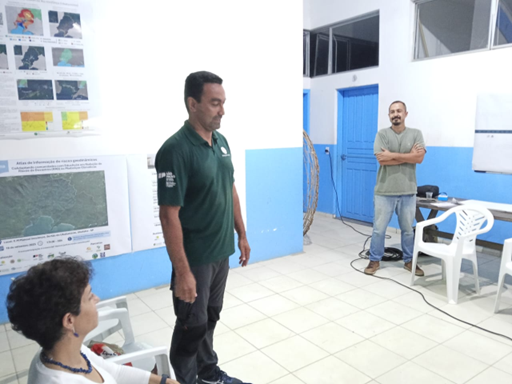 Foto 6- Márcio dos Santos, Gerente Regional de Unidades de Conservação da Fundação Florestal (FF), com fala sobre sua instituição e colocando à disposição para colaboração.