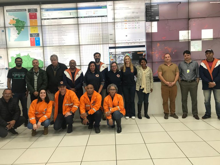 Foto Visita DC Santo André- Sala de Situação maio 2023.jpg