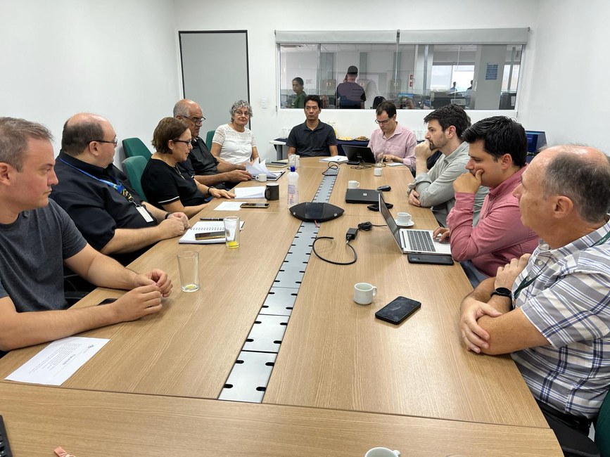 Reunião entre o BNDS e o Cemaden