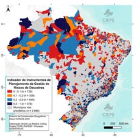 Publicado na Revista Brasileira de Geografia (IBGE), a pesquisa faz parte do dossiê “Clima Urbano”, com a participação de pesquisadores do Cemaden.  Foram  abordadas as capacidades organizacionais, que são o conjunto de recursos humanos, financeiros, materiais, tecnológicos e políticos necessários para que uma organização desempenhe suas funções, cumprindo seus objetivos para enfrentar as calamidades e mudanças climáticas.